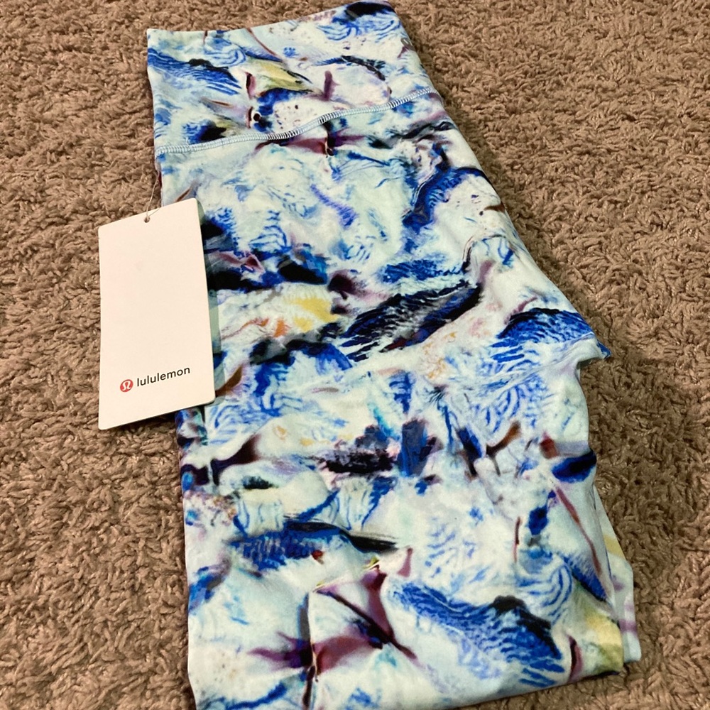 Printed Lululemon leggings